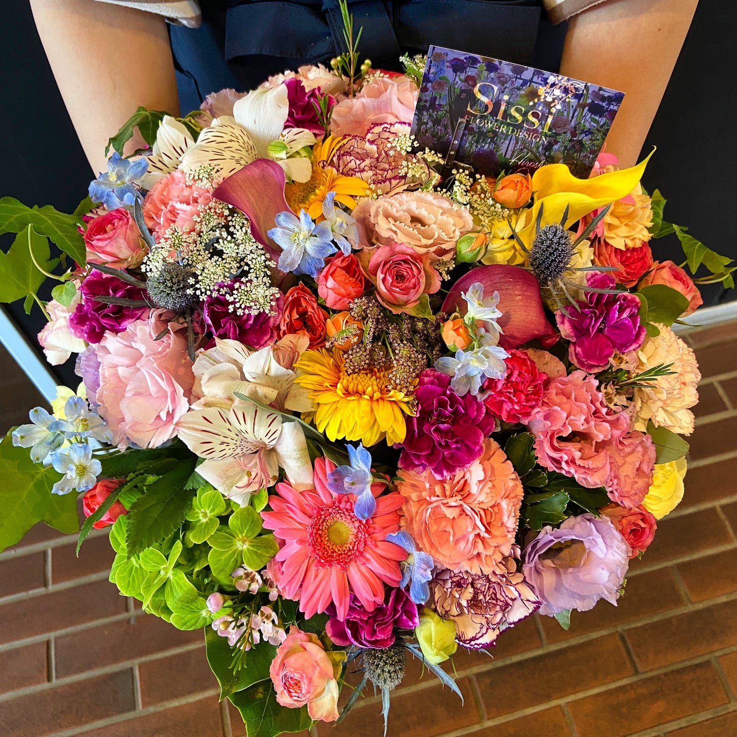 ラウンドアレンジメントL