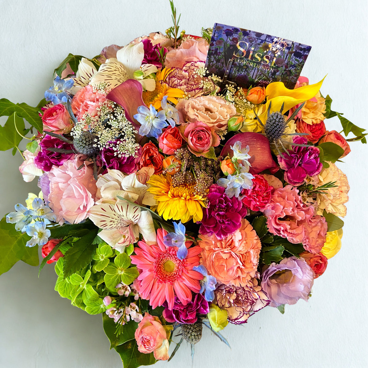 Round Floral Arrangement L