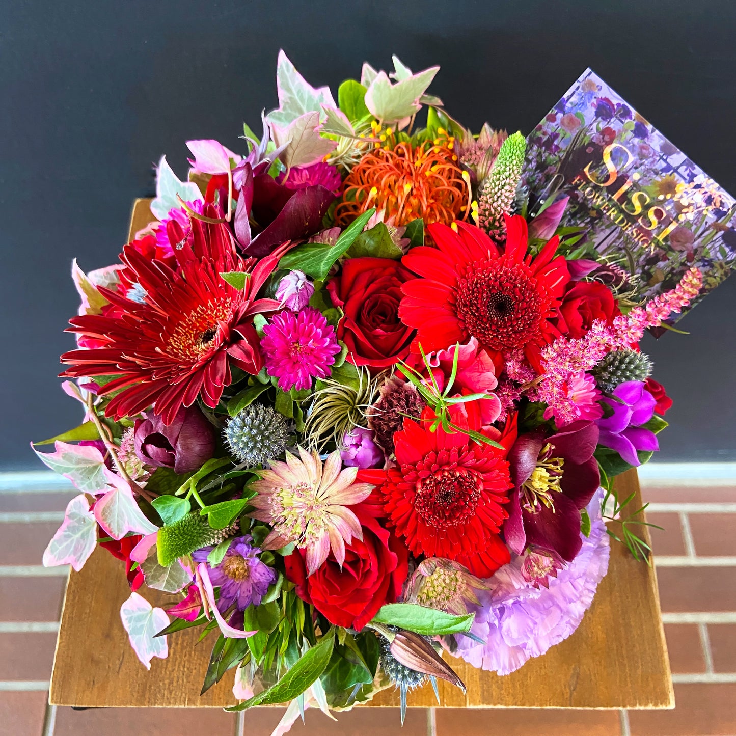 ラウンドアレンジメントSS