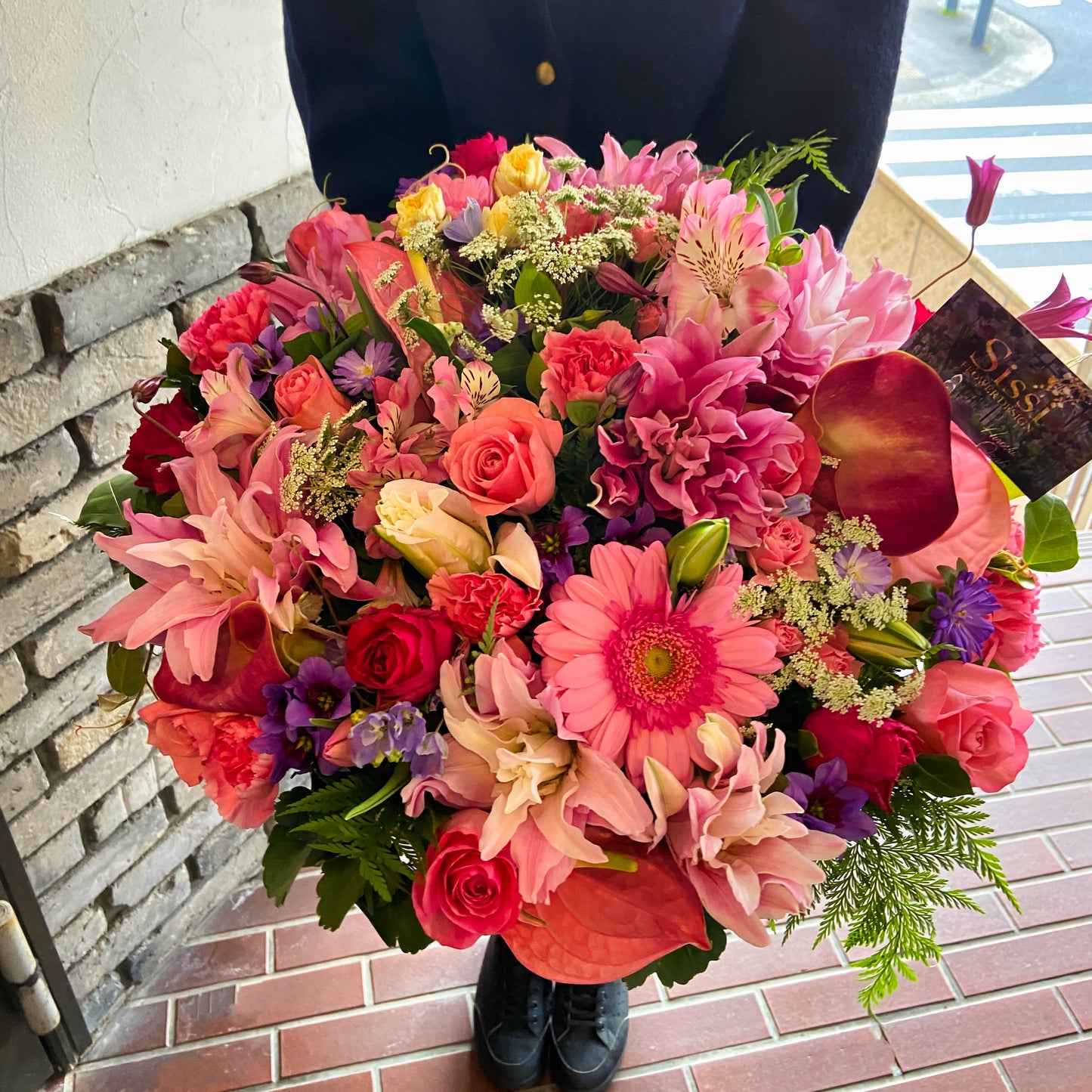 ラウンドアレンジメントLL