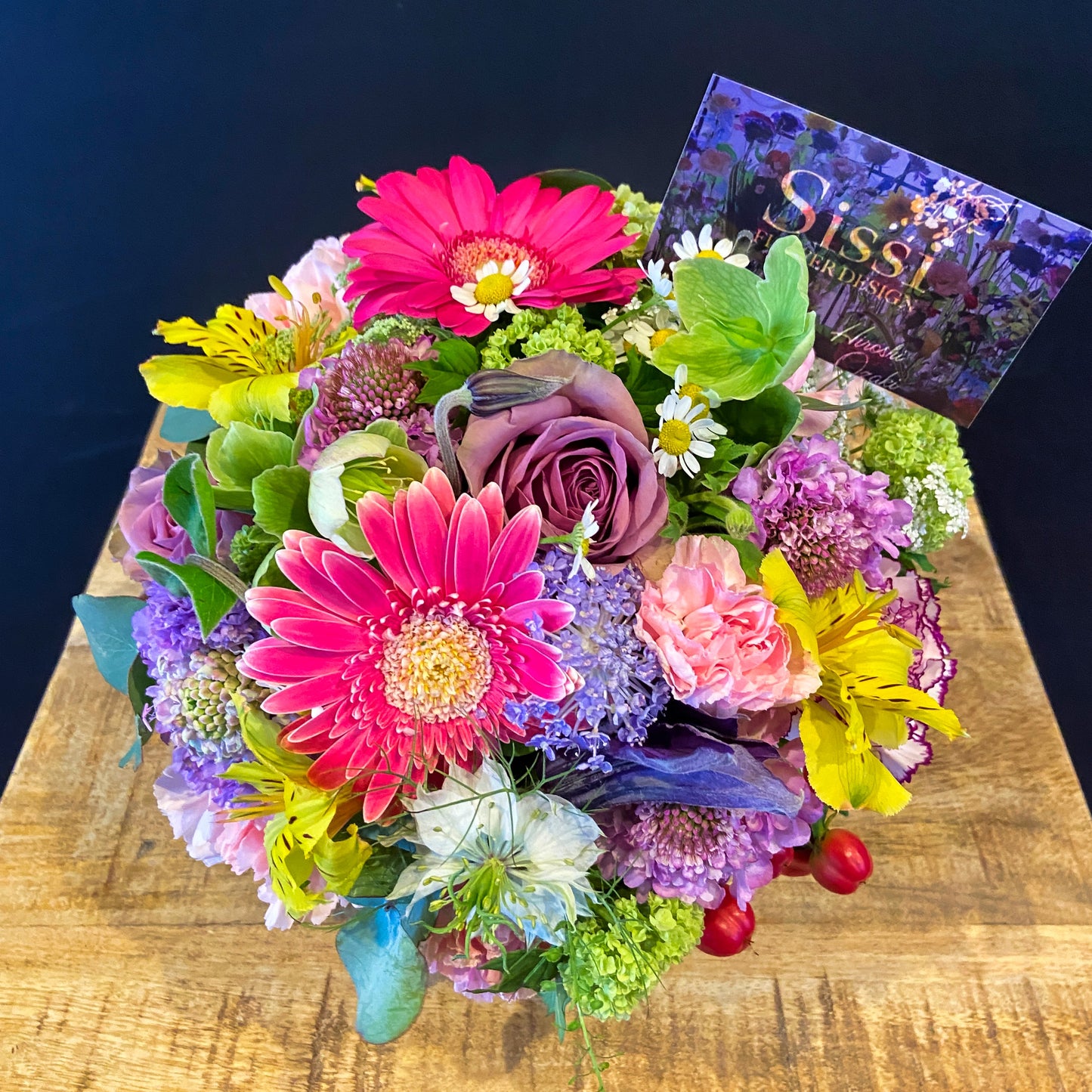 ラウンドアレンジメントSS