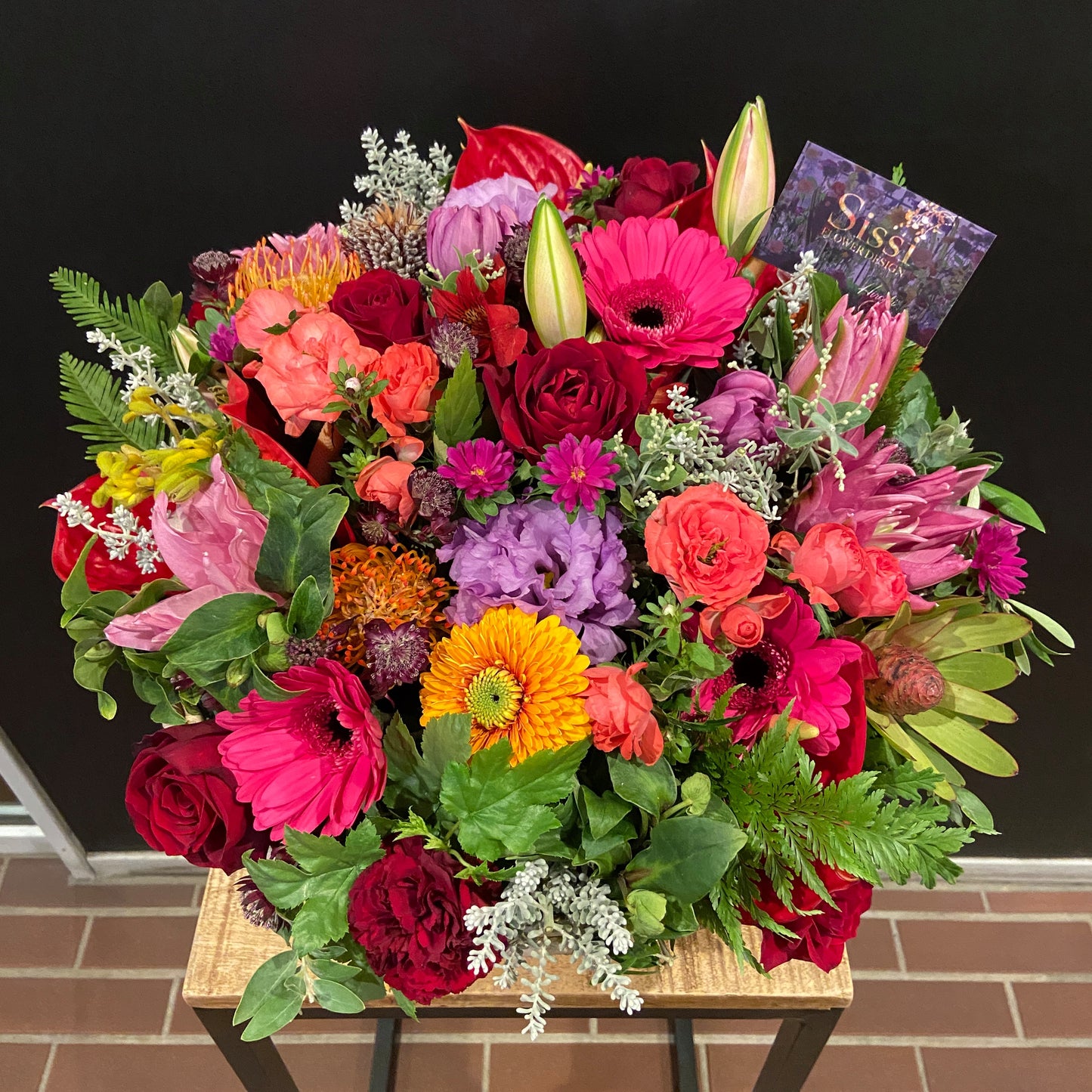 ラウンドアレンジメントLL