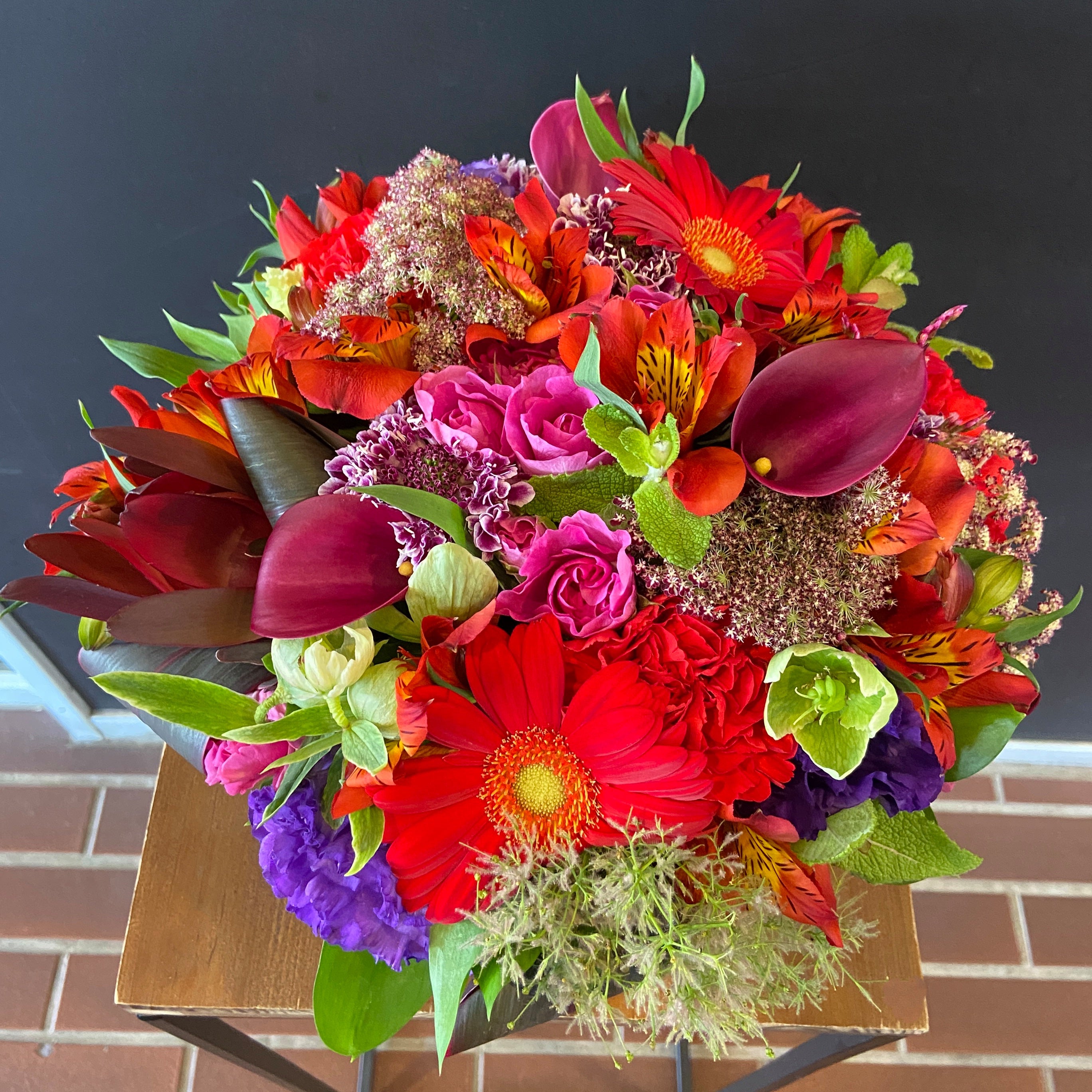 ラウンドアレンジメントM – Sissi Flower Design JP