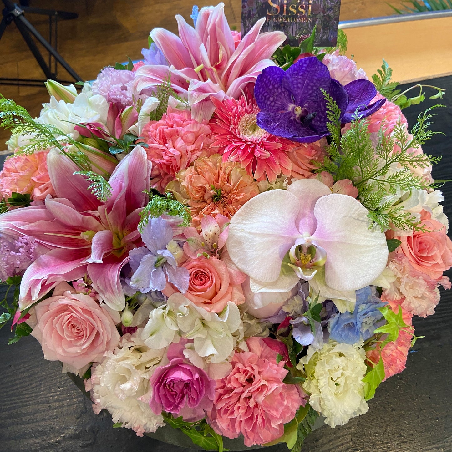 ラウンドアレンジメントLL