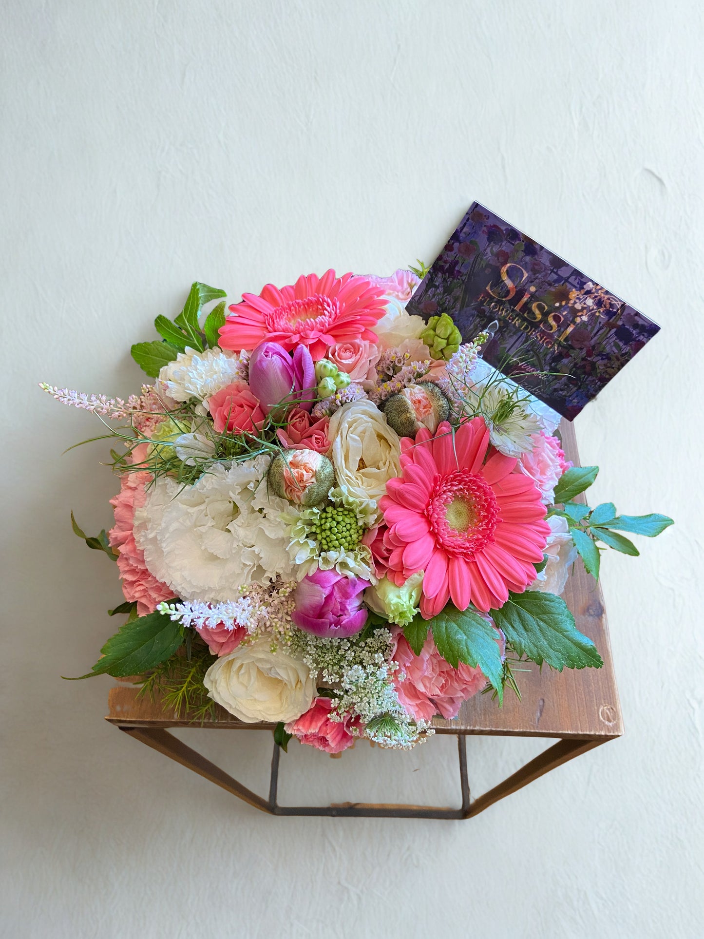 Round Floral Arrangement SS