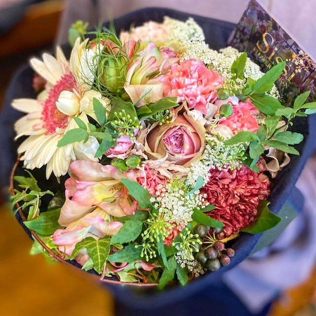 Bouquet SS + Sissi Tote Bag