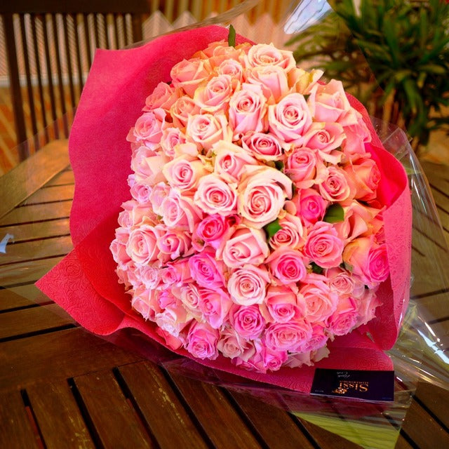 100本バラのラウンドブーケ – Sissi Flower Design JP